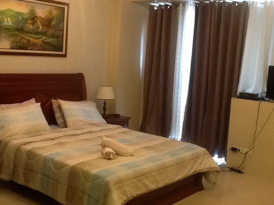 Palm Tree - Genlex Condominium Manila Kültér fotó
